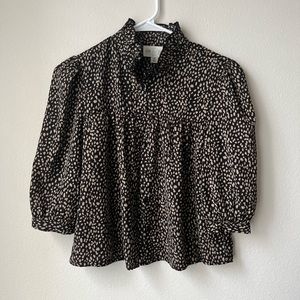 NWT Francesca’s Jun Ivy Short Sleeve Cropped Blouse